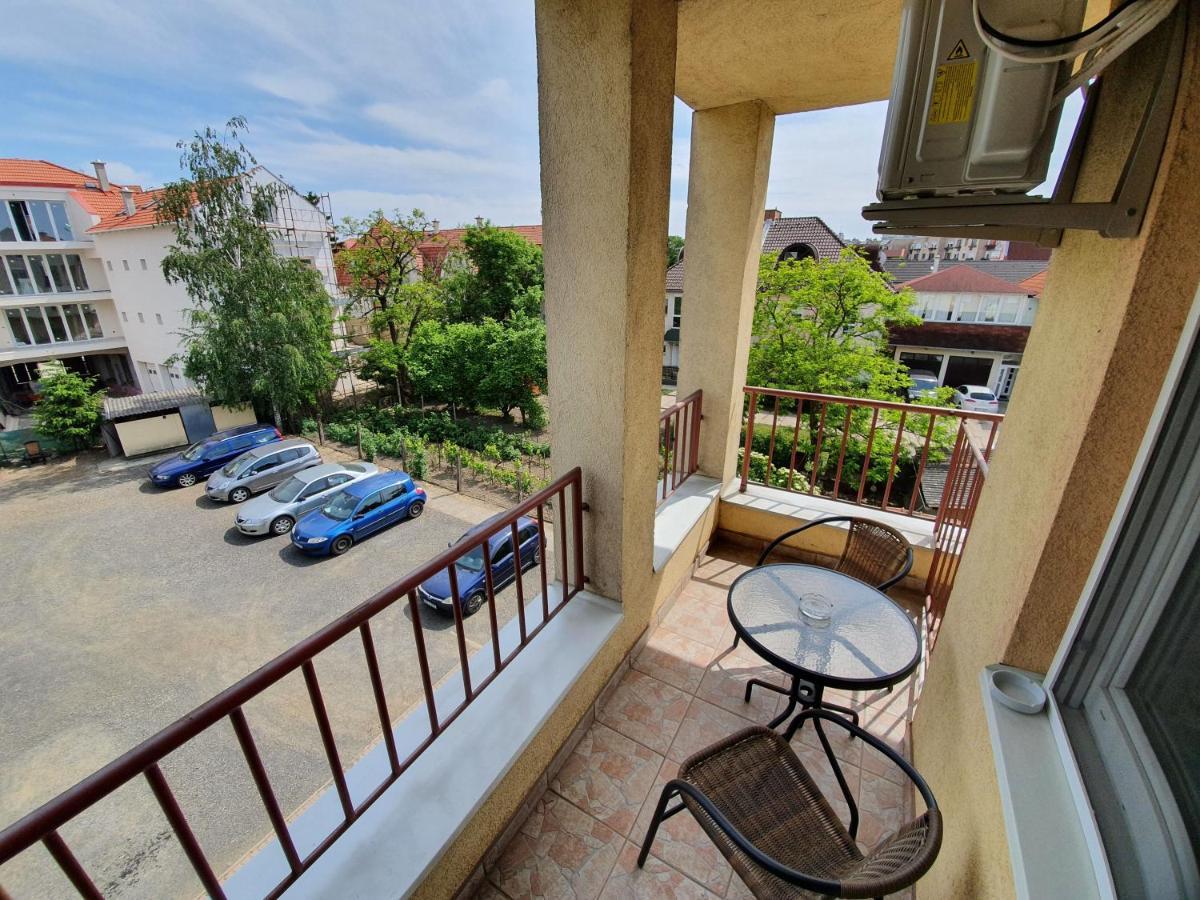 Fischer Apartman 3 Hajduszoboszlo Exterior photo